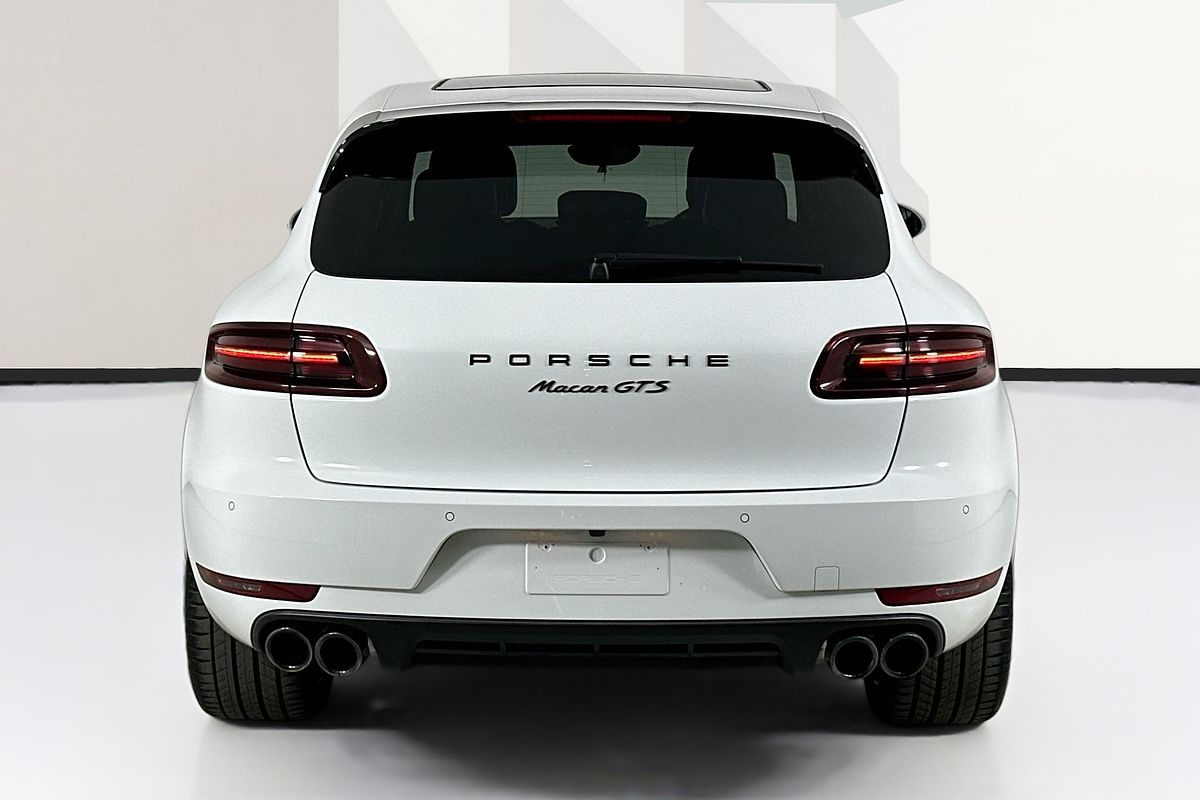 2017 Porsche MACAN GTS 95B MY18