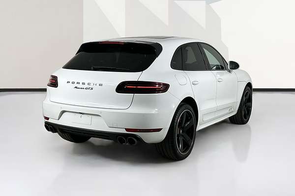 2017 Porsche MACAN GTS 95B MY18