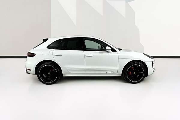2017 Porsche MACAN GTS 95B MY18