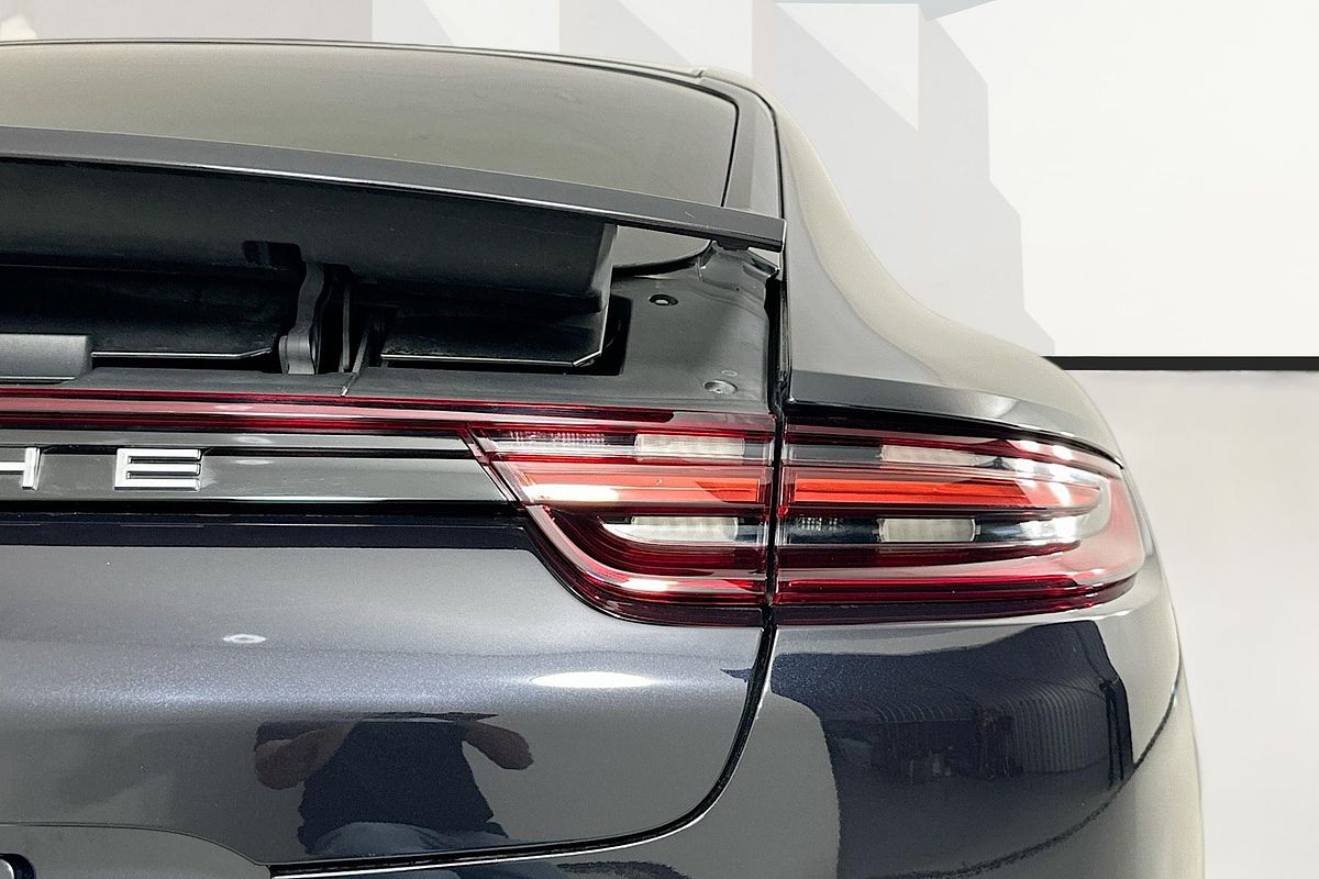2018 Porsche Panamera  97A MY18