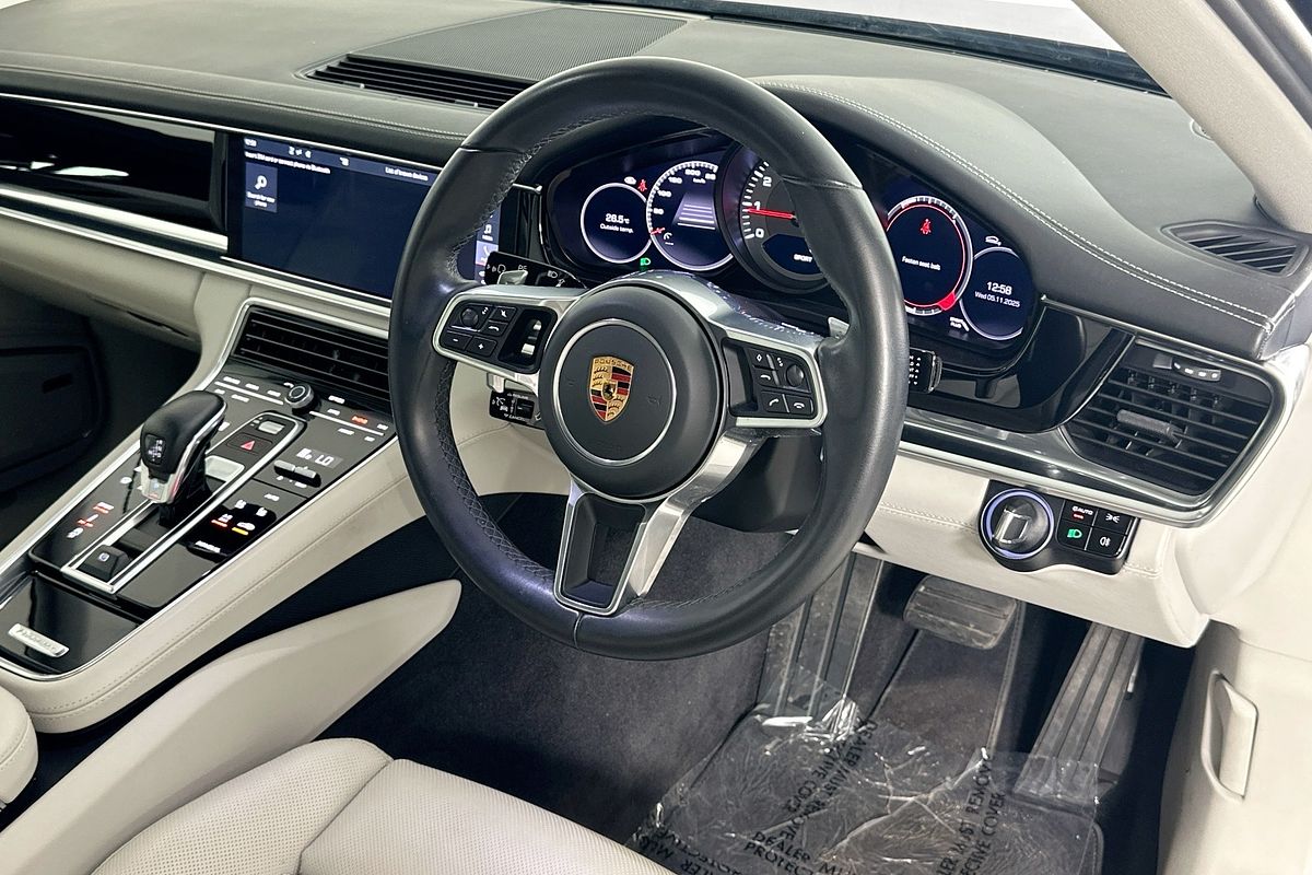 2018 Porsche Panamera  97A MY18