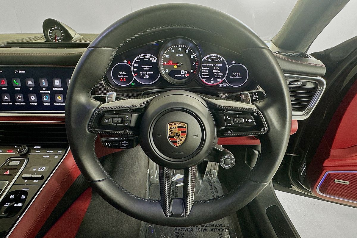 2022 Porsche Panamera GTS 971