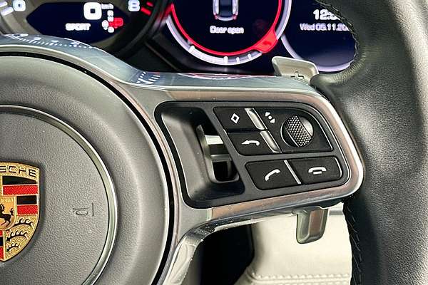 2018 Porsche Panamera  97A MY18