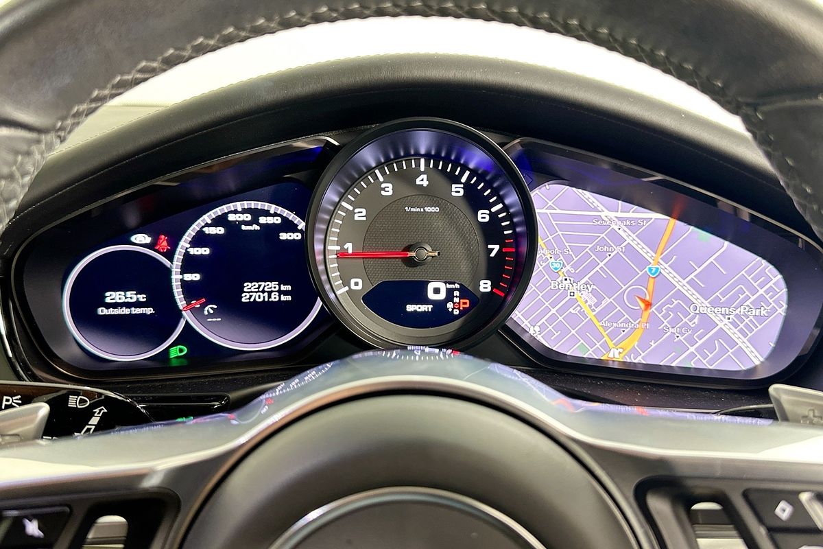 2018 Porsche Panamera  97A MY18