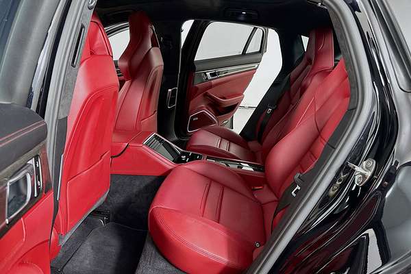 2022 Porsche Panamera GTS 971