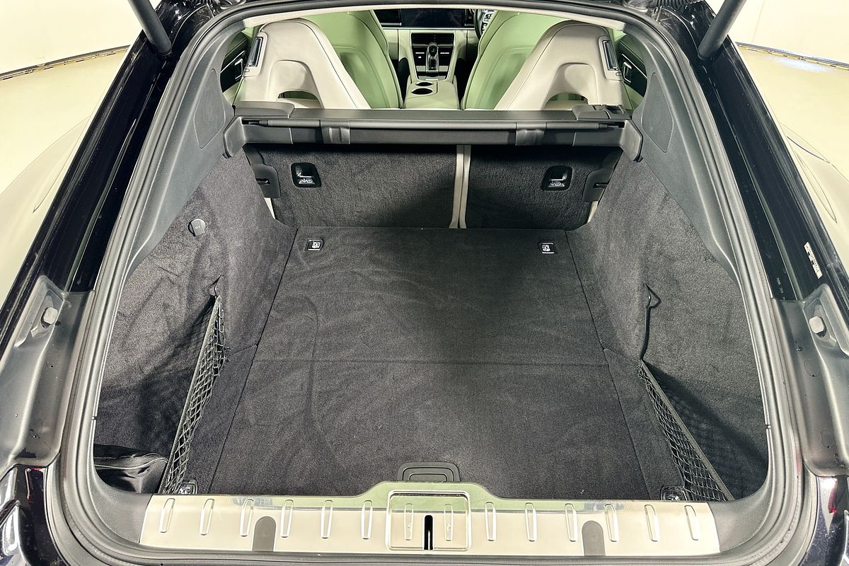 2018 Porsche Panamera  97A MY18