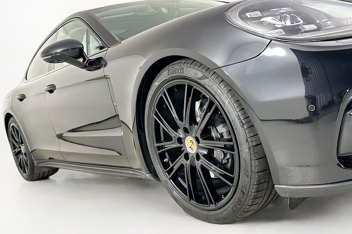 2018 Porsche Panamera  97A MY18