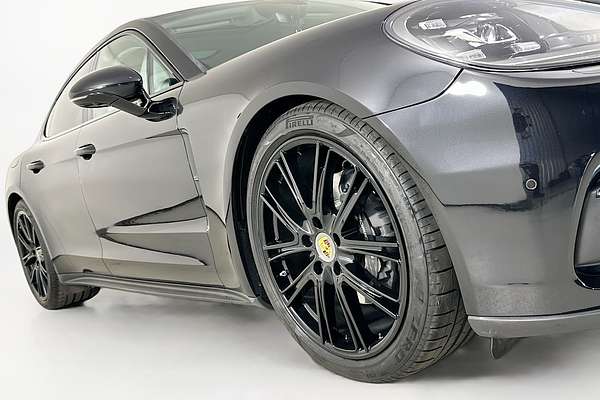 2018 Porsche Panamera  97A MY18