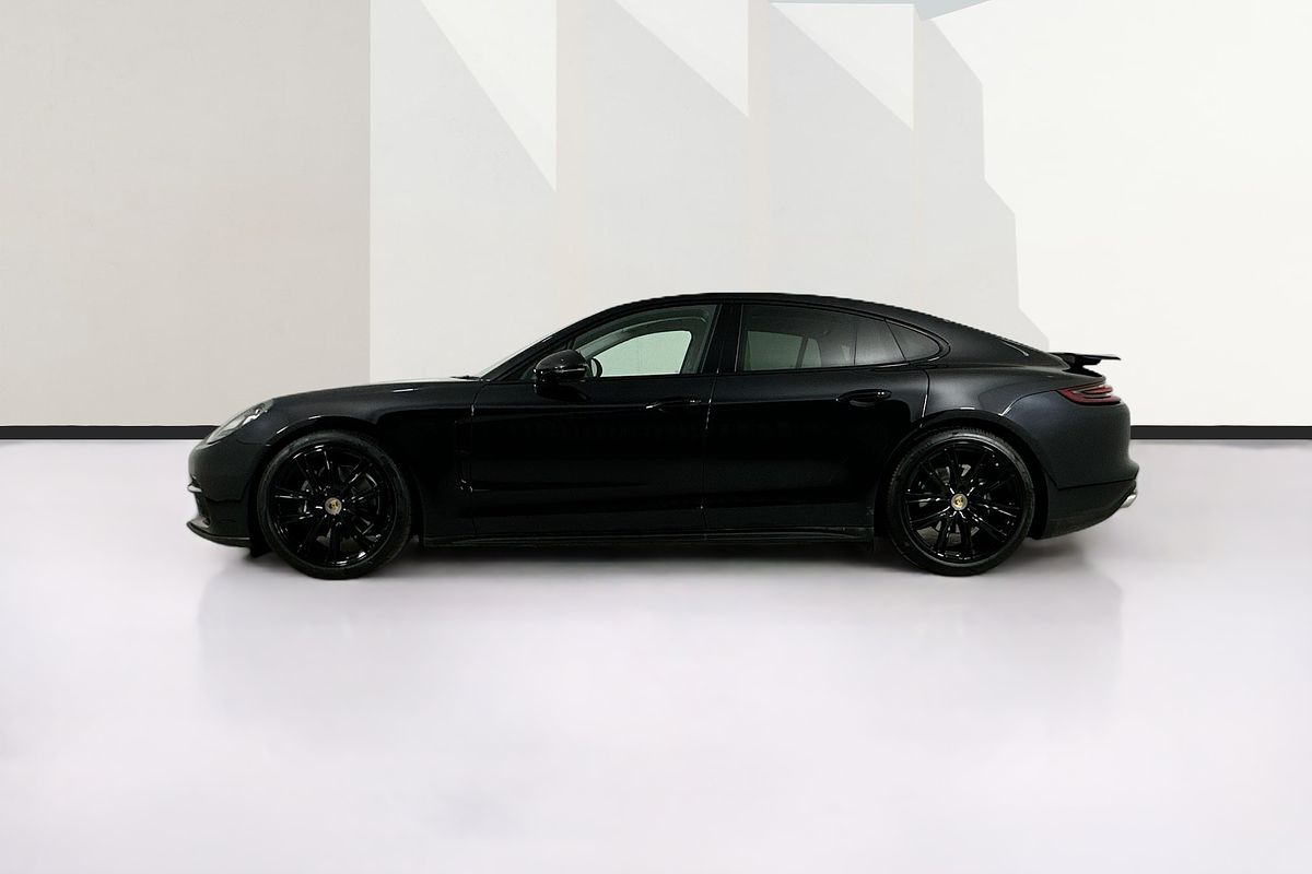 2018 Porsche Panamera  97A MY18