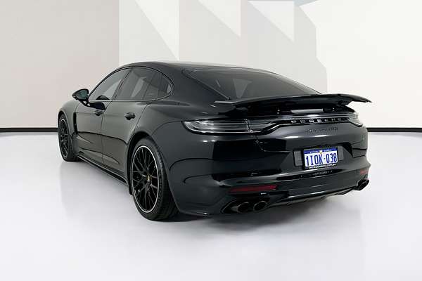 2022 Porsche Panamera GTS 971