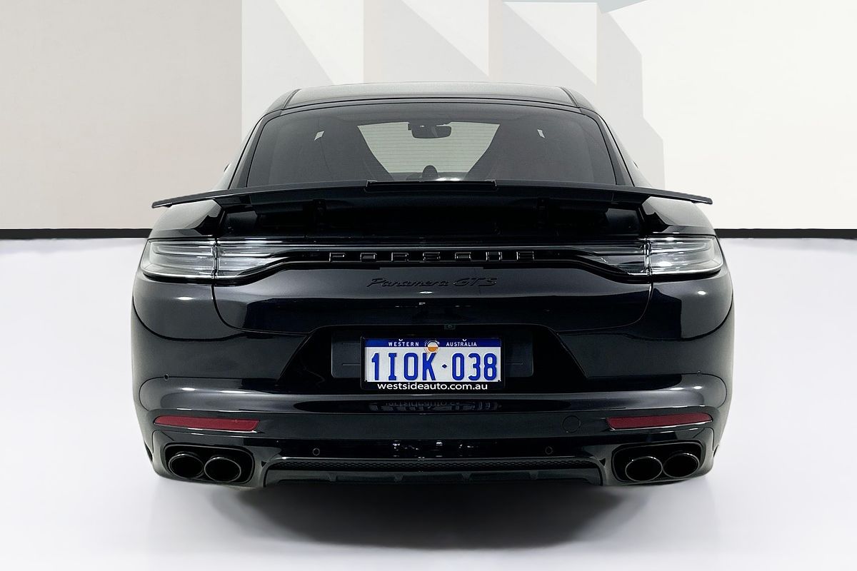 2022 Porsche Panamera GTS 971