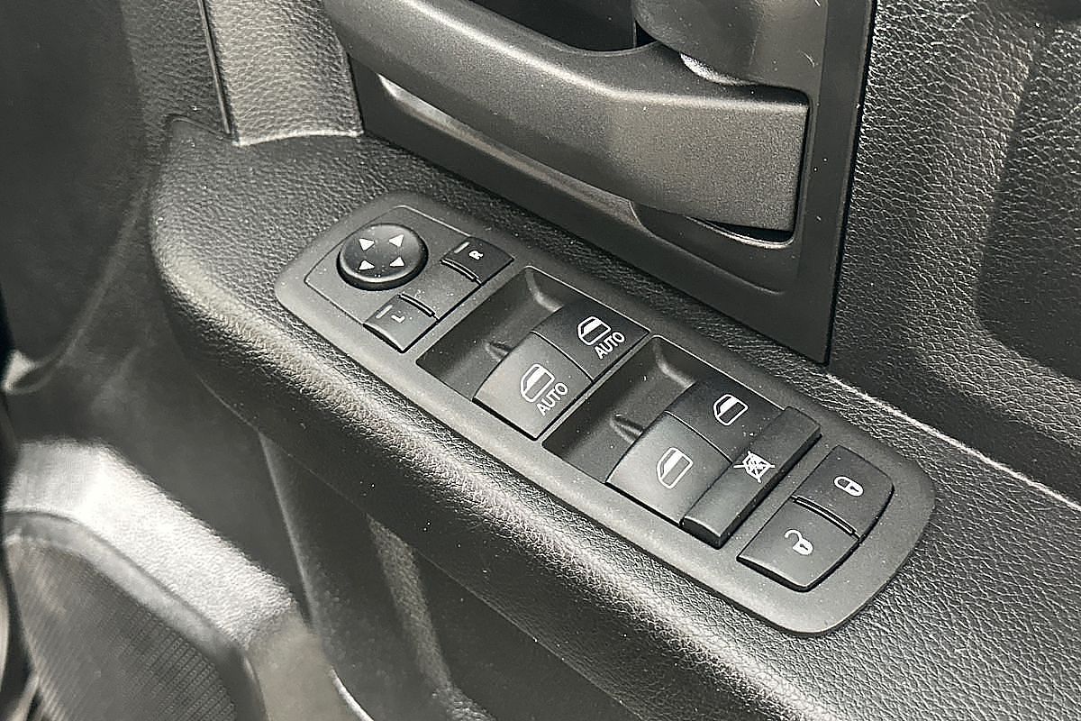 2021 RAM 1500 EXPRESS RAMBOX DS MY21 4X4 SWB