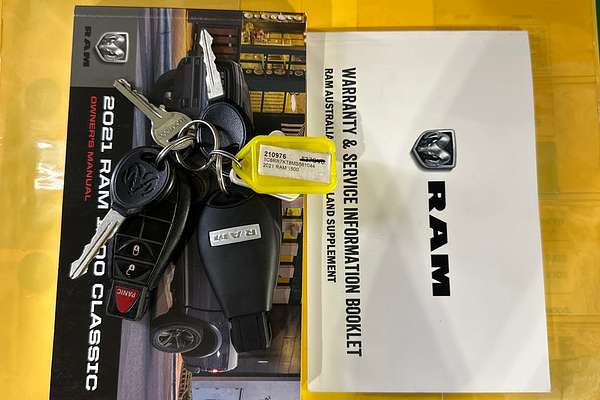 2021 RAM 1500 EXPRESS RAMBOX DS MY21 4X4 SWB