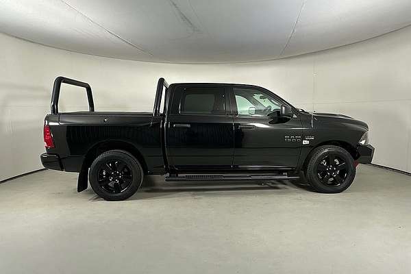2021 RAM 1500 EXPRESS RAMBOX DS MY21 4X4 SWB