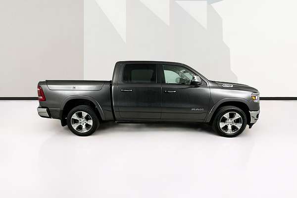2021 RAM 1500 LARAMIE RAMBOX MHEV DT MY22 4X4 SWB