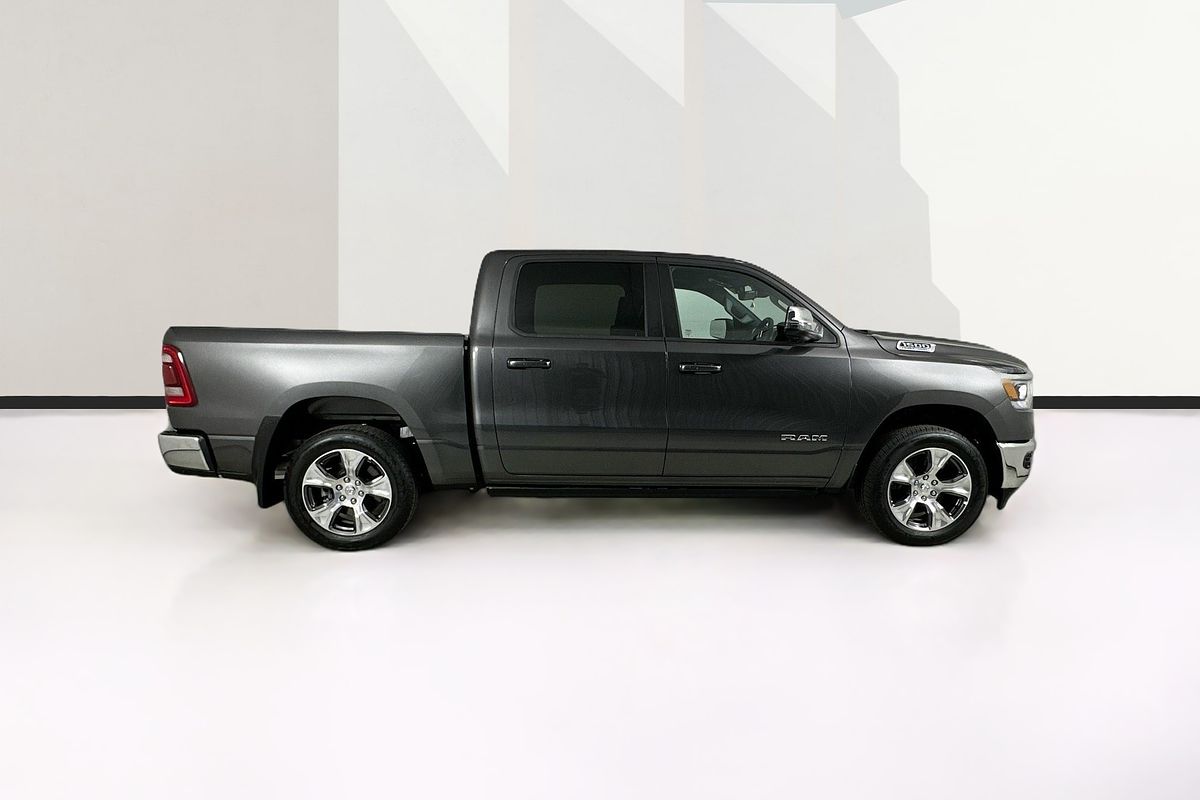 2024 RAM 1500 LARAMIE (w/SUNROOF) MHEV DT MY24 4X4 SWB