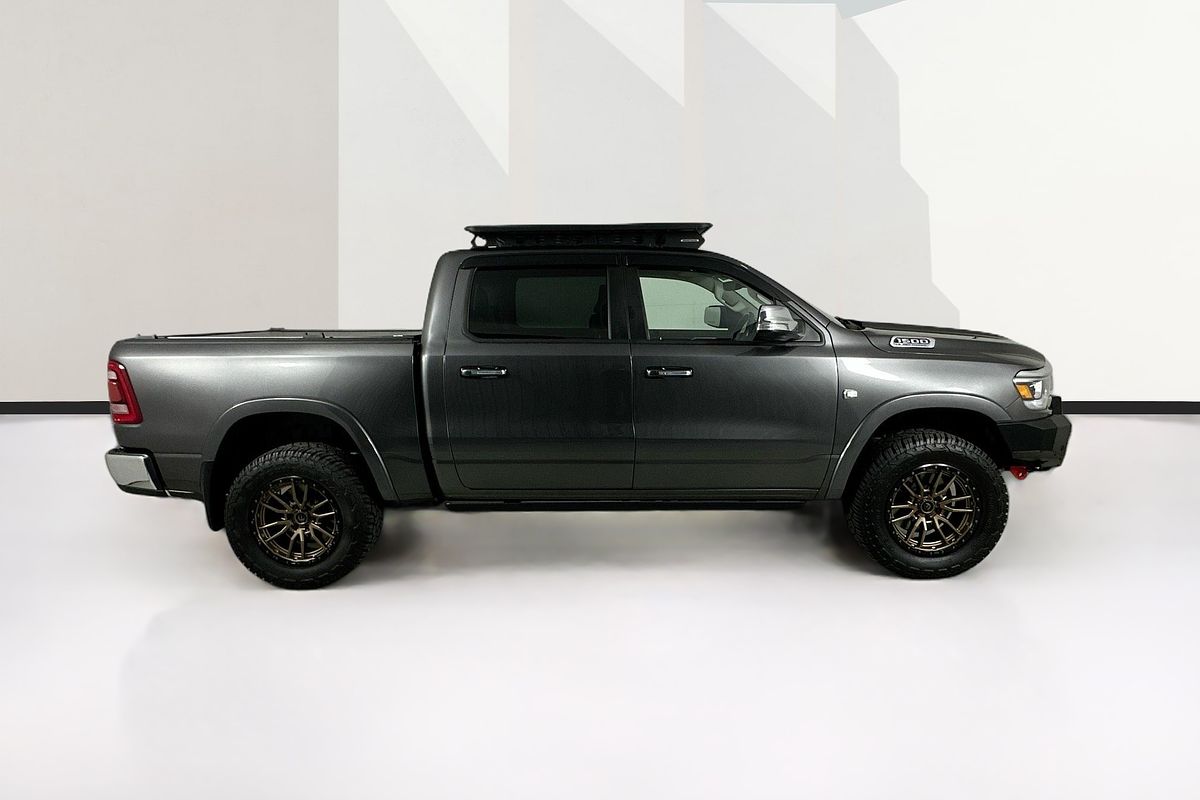 2023 RAM 1500 LARAMIE MHEV DT MY22 4X4 SWB