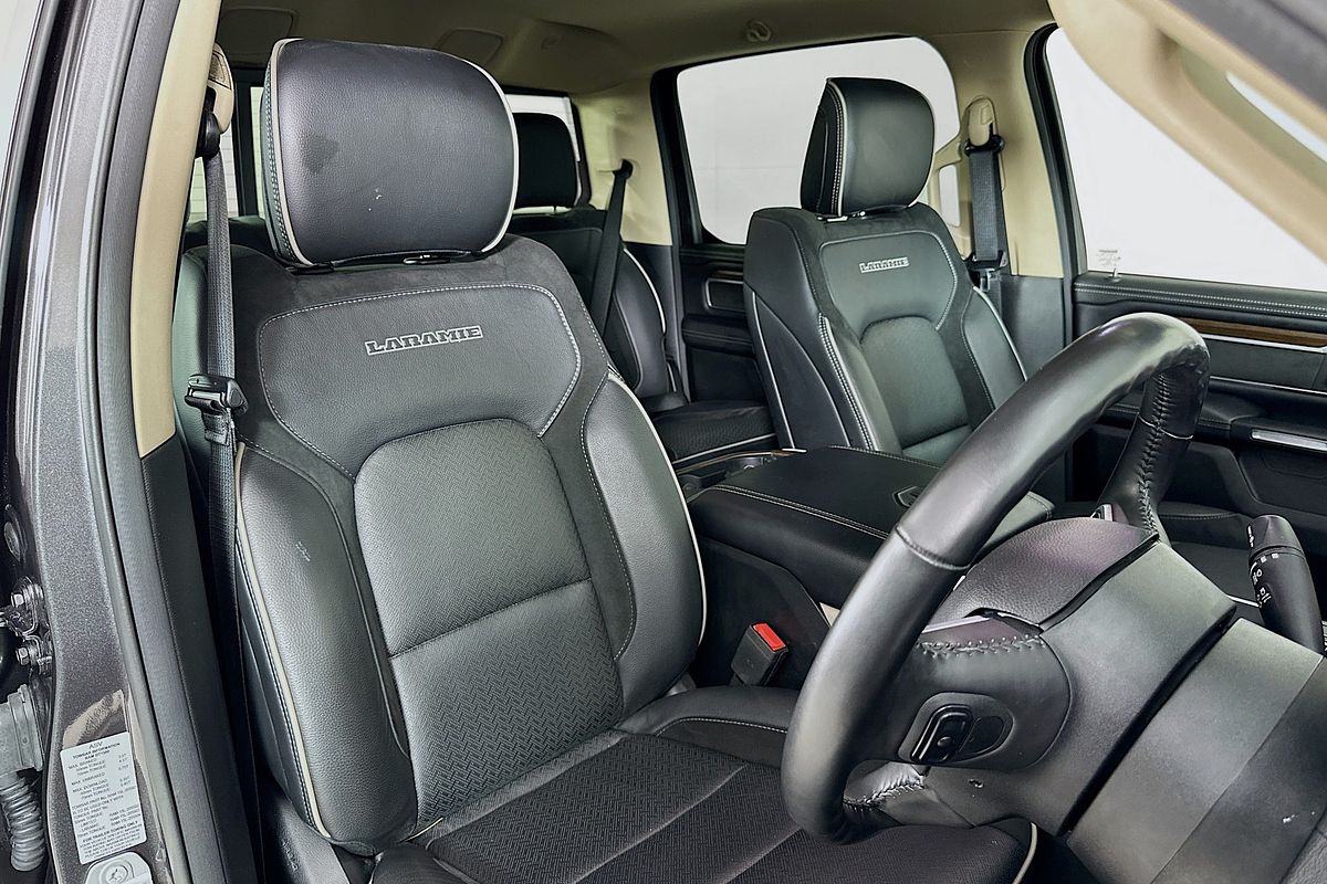 2021 RAM 1500 LARAMIE RAMBOX MHEV DT MY22 4X4 SWB