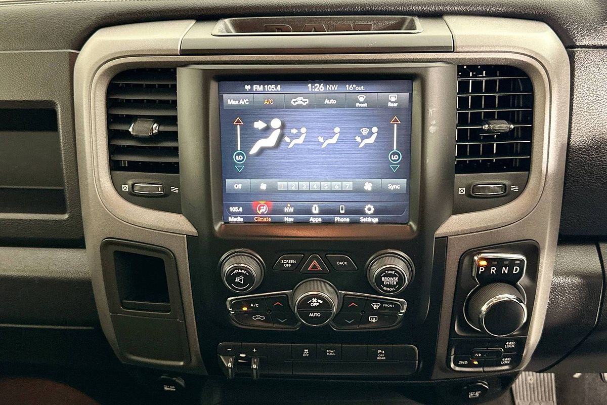 2023 RAM 1500 EXPRESS DS MY23 4X4