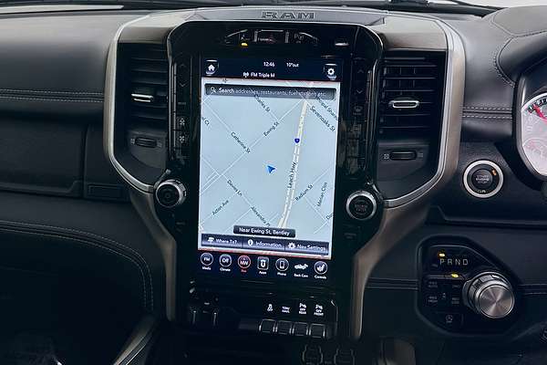2021 RAM 1500 LARAMIE RAMBOX MHEV DT MY22 4X4 SWB