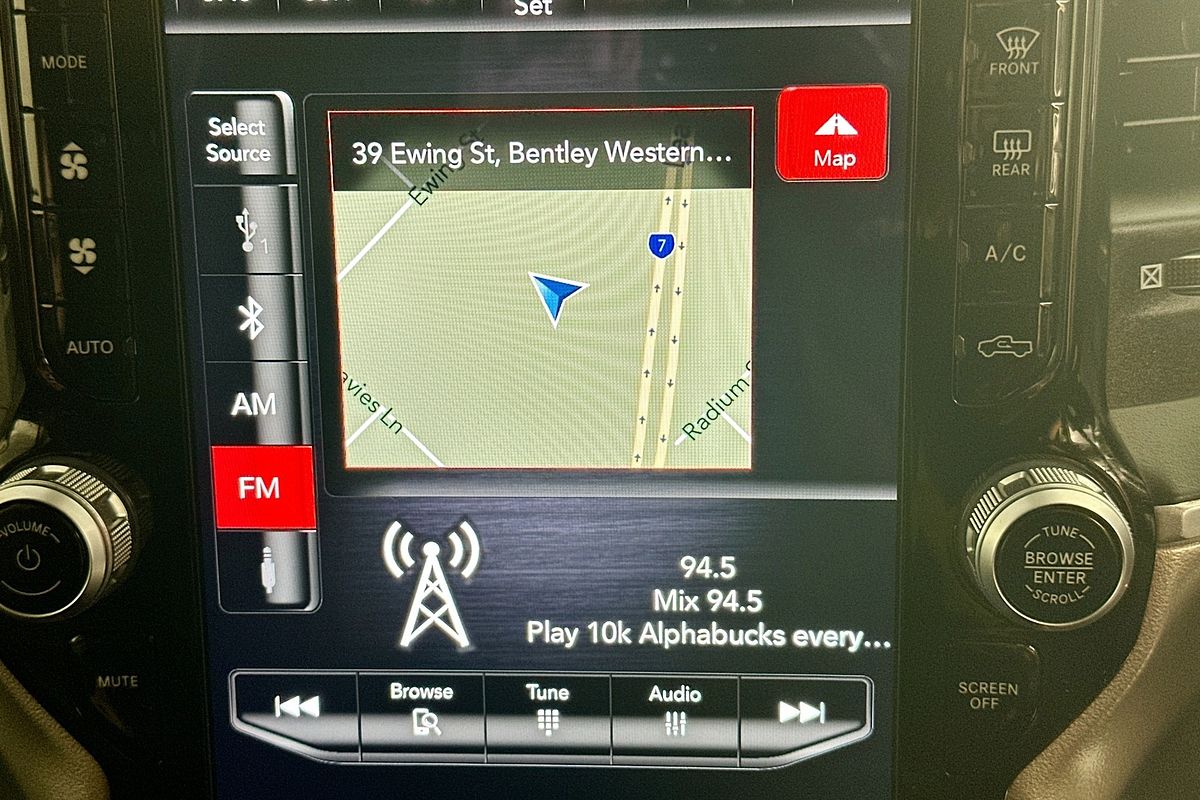 2021 RAM 1500 LARAMIE MHEV DT MY21 4X4 SWB