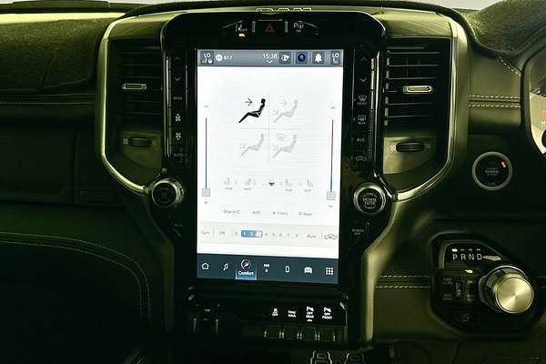 2024 RAM 1500 LARAMIE (w/SUNROOF) MHEV DT MY24 4X4 SWB