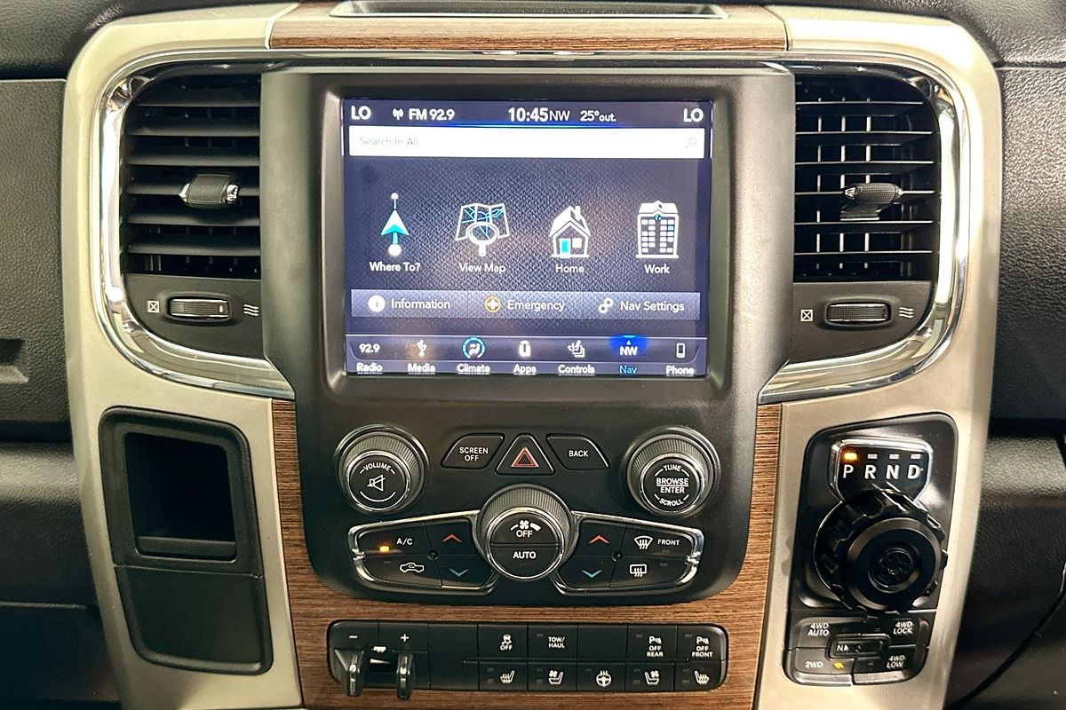 2019 RAM 1500 LARAMIE (4x4) FD3.2 MY19 4X4 SWB