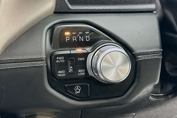 2021 RAM 1500 LARAMIE RAMBOX MHEV DT MY22 4X4 SWB