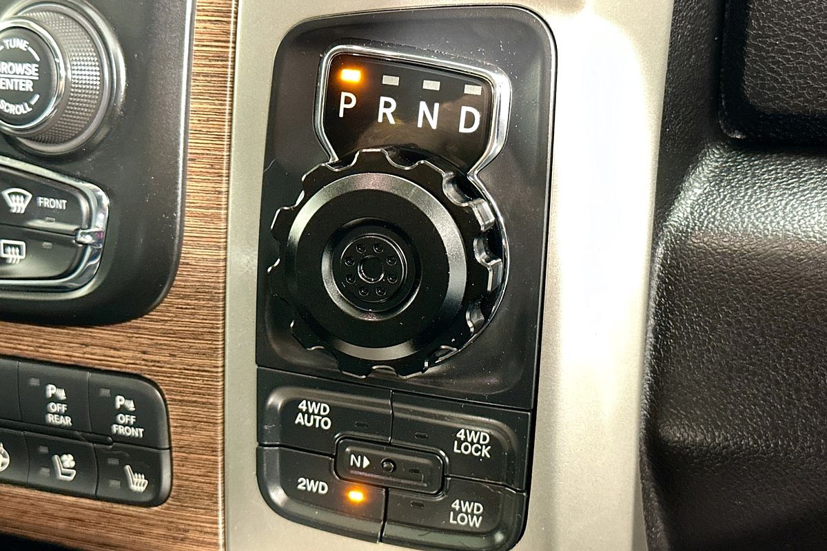 2019 RAM 1500 LARAMIE (4x4) FD3.2 MY19 4X4 SWB