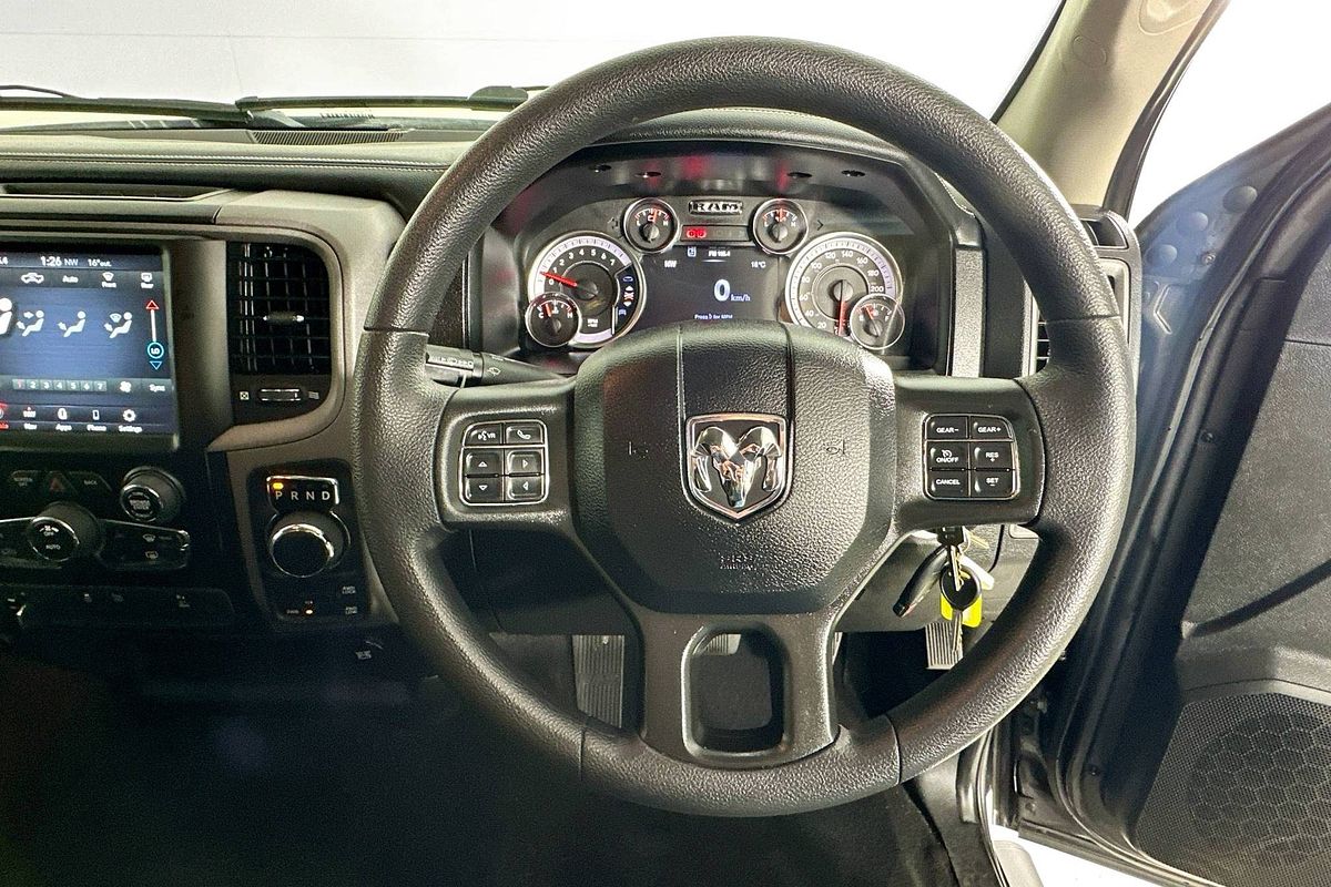 2023 RAM 1500 EXPRESS DS MY23 4X4