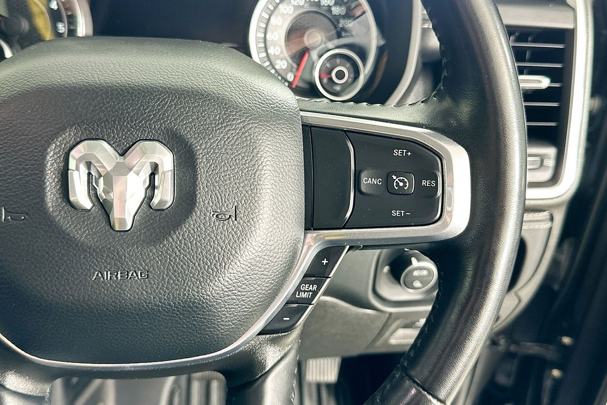 2023 RAM 1500 LARAMIE MHEV DT MY22 4X4 SWB