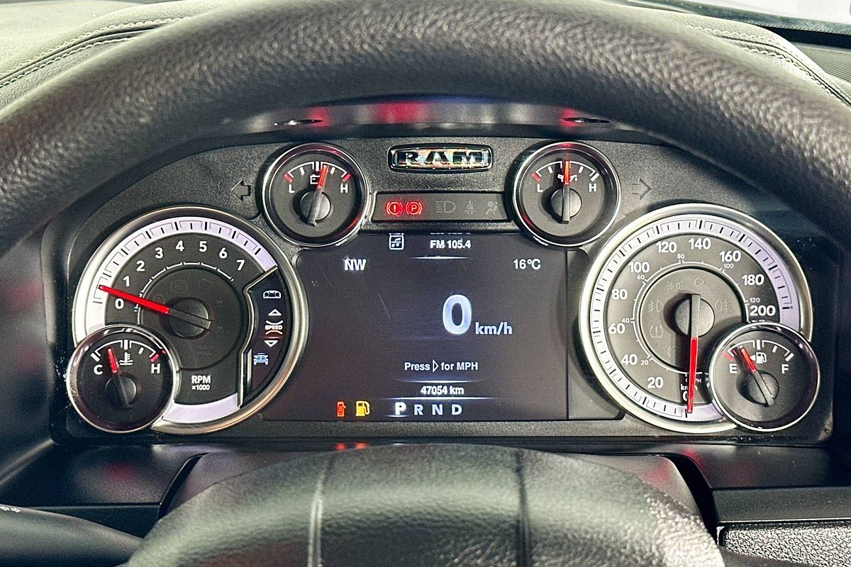 2023 RAM 1500 EXPRESS DS MY23 4X4