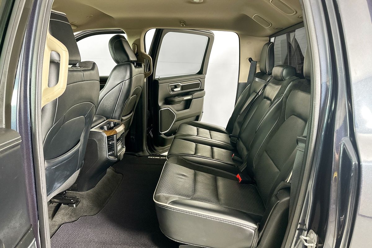 2021 RAM 1500 LARAMIE MHEV DT MY21 4X4 SWB