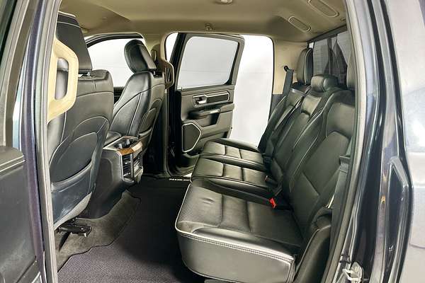 2021 RAM 1500 LARAMIE MHEV DT MY21 4X4 SWB