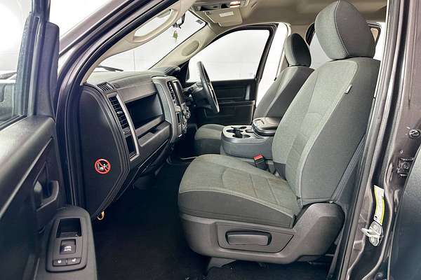2023 RAM 1500 EXPRESS DS MY23 4X4