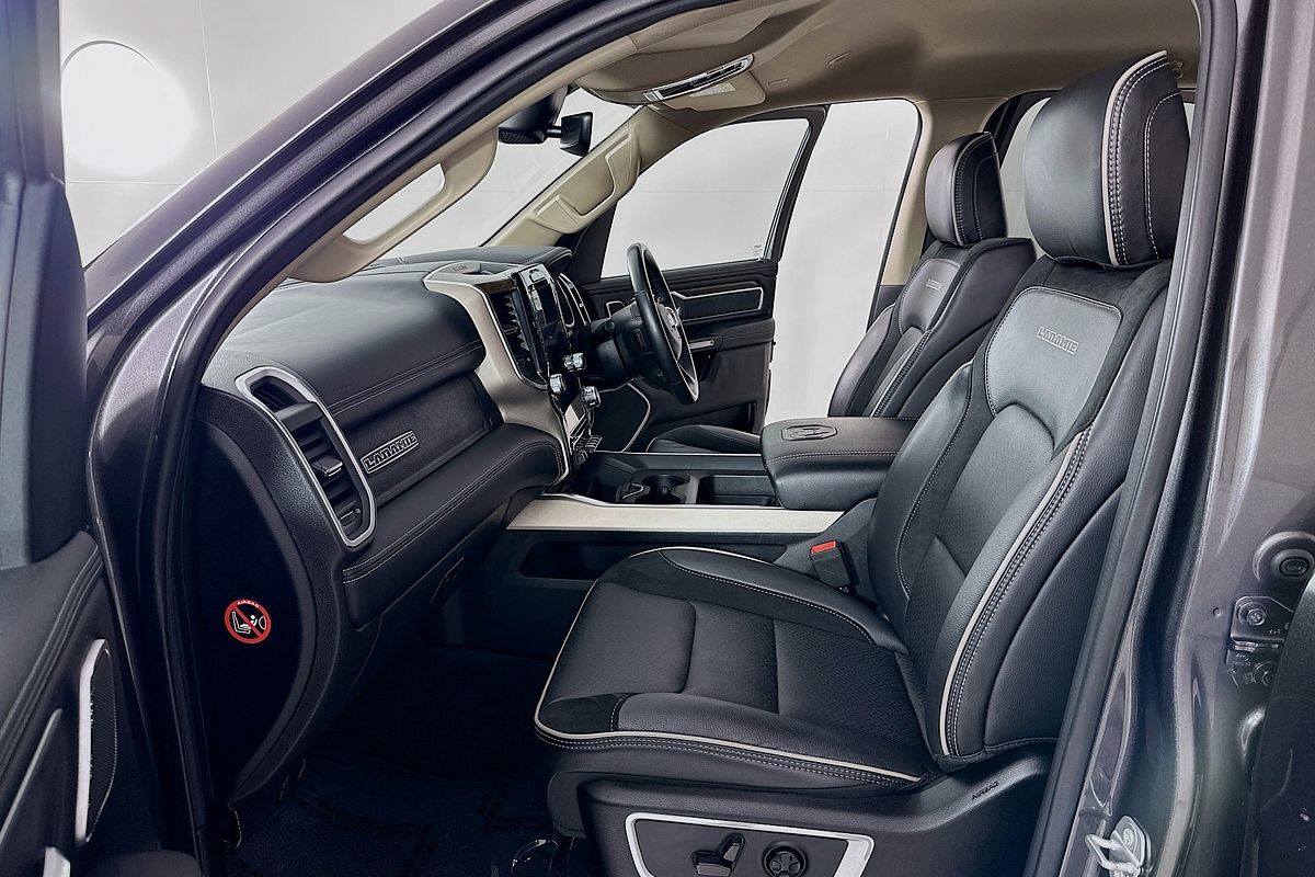 2021 RAM 1500 LARAMIE RAMBOX MHEV DT MY22 4X4 SWB