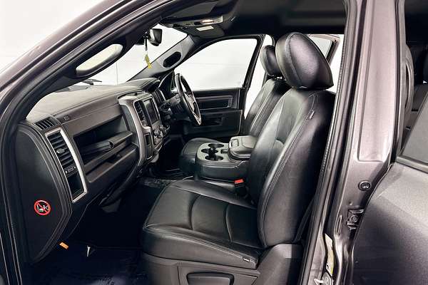 2021 RAM 1500 WARLOCK (BLACK/GREY/HYD BLUE) MY20 4X4