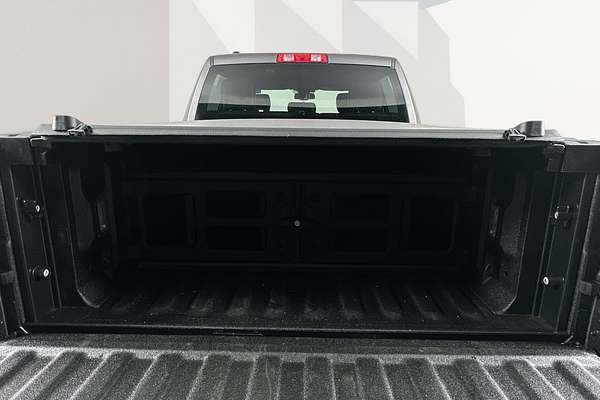 2021 RAM 1500 WARLOCK (BLACK/GREY/HYD BLUE) MY20 4X4