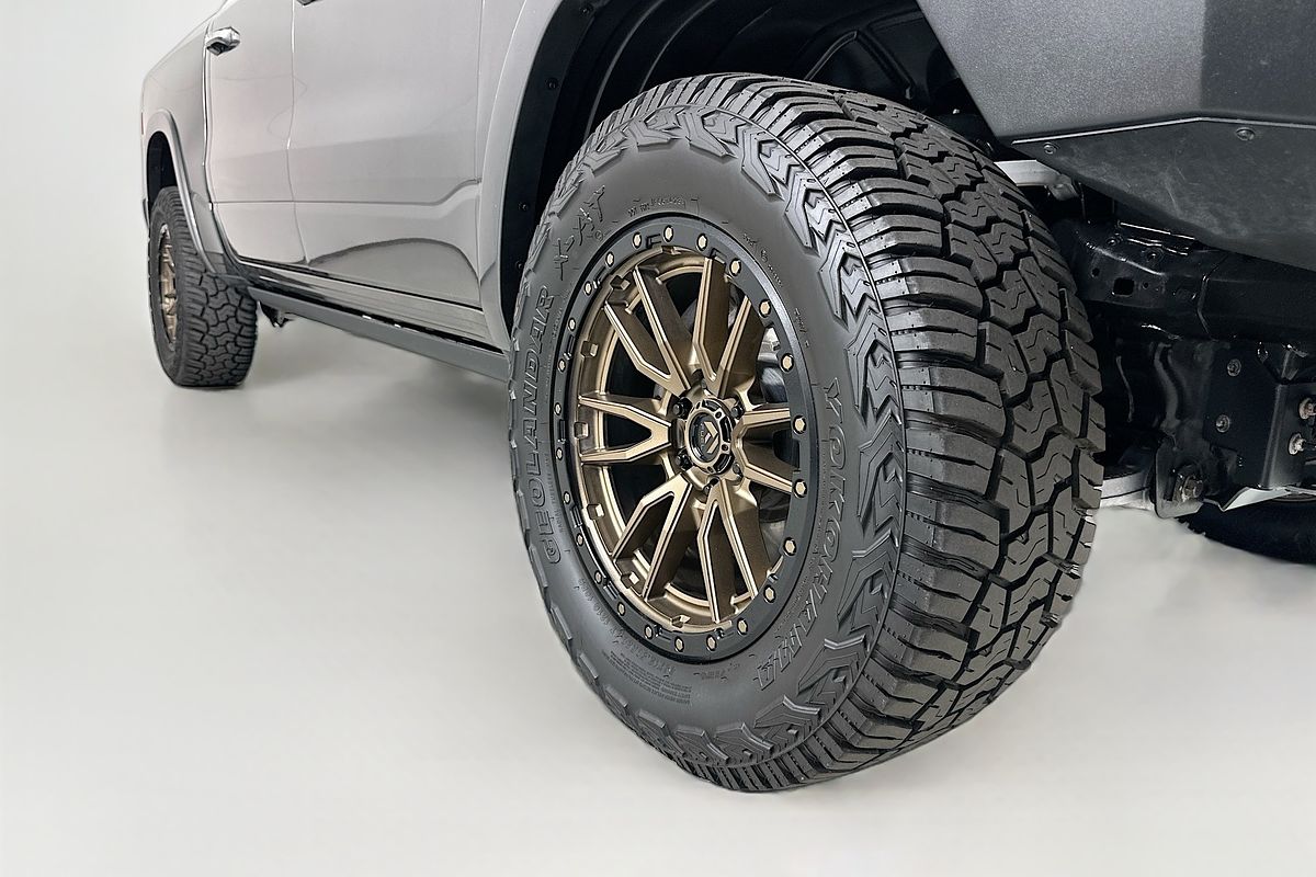 2023 RAM 1500 LARAMIE MHEV DT MY22 4X4 SWB