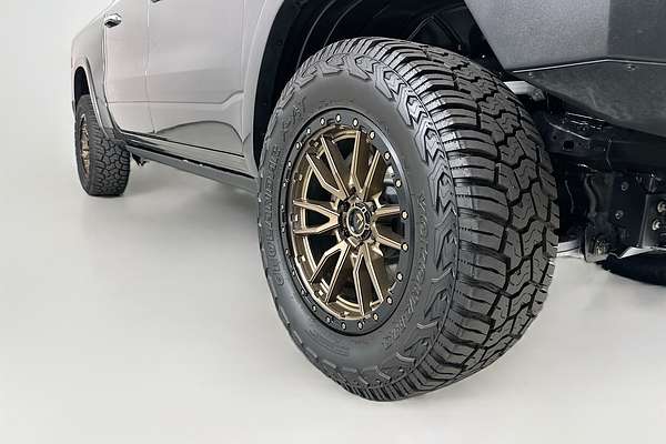 2023 RAM 1500 LARAMIE MHEV DT MY22 4X4 SWB