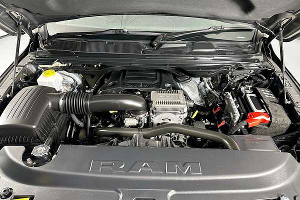 2021 RAM 1500 LARAMIE RAMBOX MHEV DT MY22 4X4 SWB