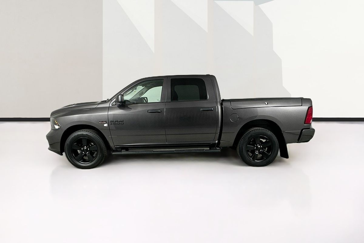 2023 RAM 1500 EXPRESS DS MY23 4X4
