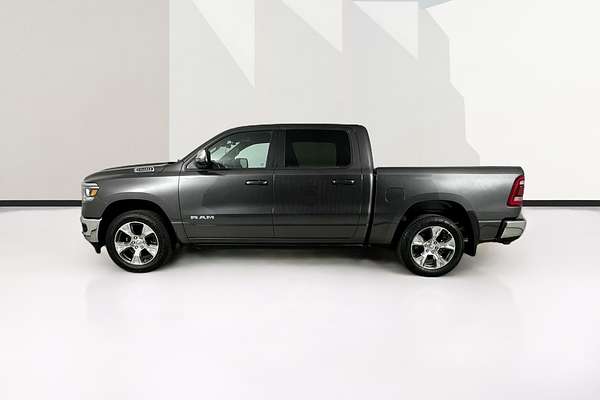 2024 RAM 1500 LARAMIE (w/SUNROOF) MHEV DT MY24 4X4 SWB