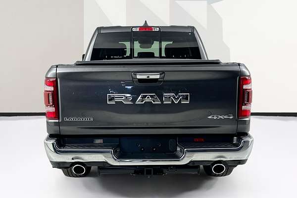 2021 RAM 1500 LARAMIE RAMBOX MHEV DT MY22 4X4 SWB