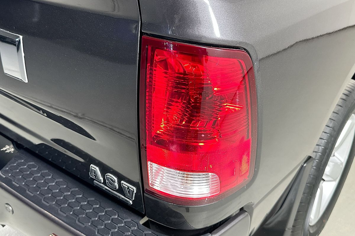 2021 RAM 1500 EXPRESS DS MY21 4X4 SWB