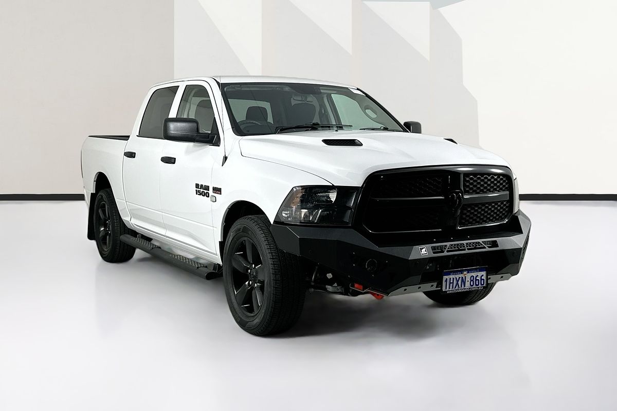 2023 RAM 1500 EXPRESS DS MY22 4X4 SWB