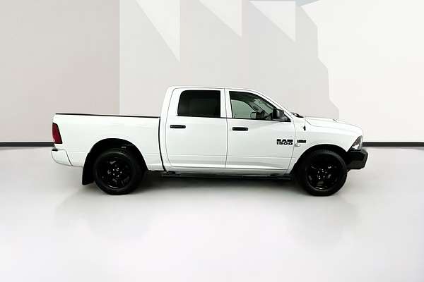 2023 RAM 1500 EXPRESS DS MY22 4X4 SWB