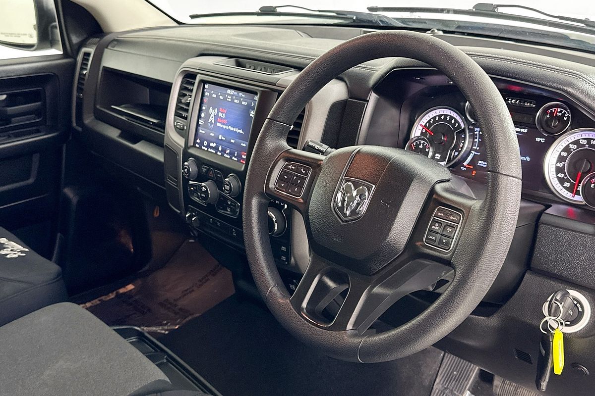 2023 RAM 1500 EXPRESS DS MY22 4X4 SWB