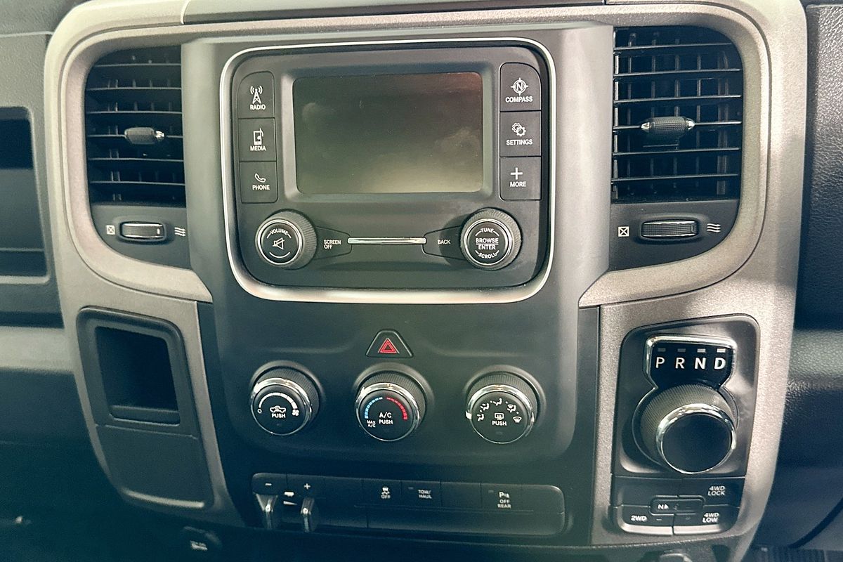 2021 RAM 1500 EXPRESS DS MY21 4X4 SWB