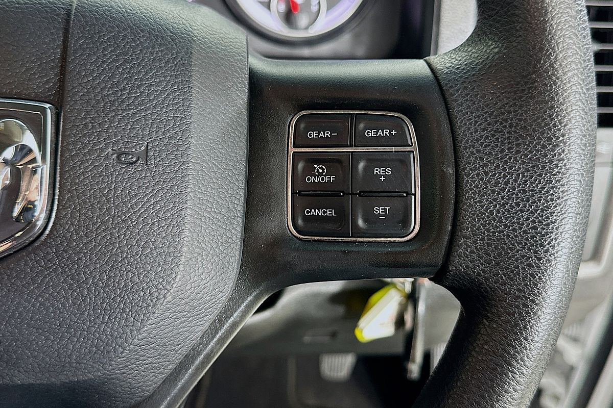 2021 RAM 1500 EXPRESS MY20 4X4